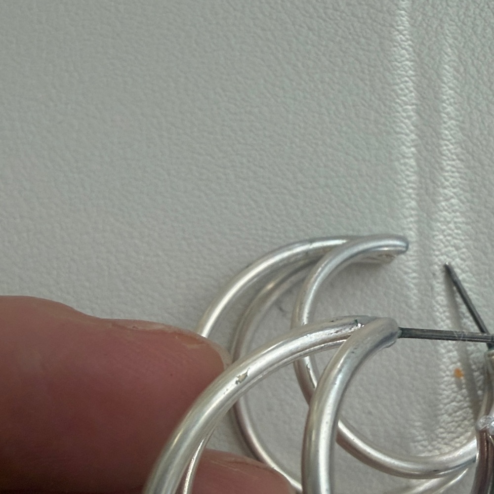 Madewell Silver Hoop Earrings - Picture 2 of 2